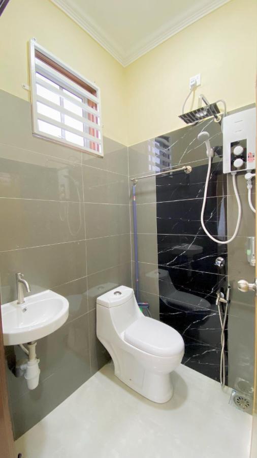 Nazza Homestay Besut With Swimming Pool Kampung Raja Exterior foto